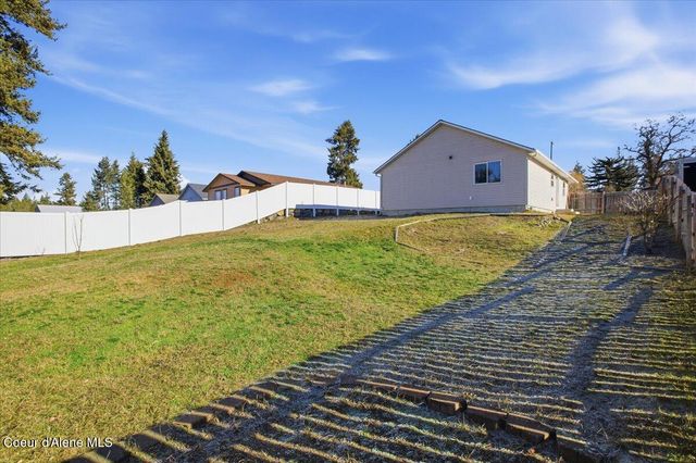 32831 N 3rd AVE, Spirit Lake, ID 83869