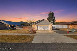 32831 N 3rd AVE, Spirit Lake, ID 83869