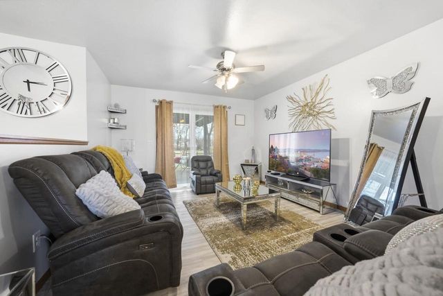 867 PLANK ROAD, Menasha, WI 54952