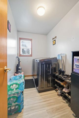 867 PLANK ROAD, Menasha, WI 54952