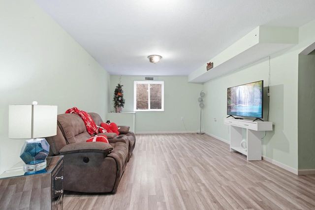 867 PLANK ROAD, Menasha, WI 54952