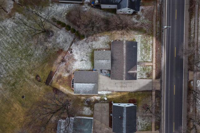 867 PLANK ROAD, Menasha, WI 54952