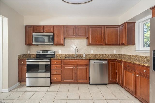 1224 Glyndon DR, Virginia Beach, VA 23464