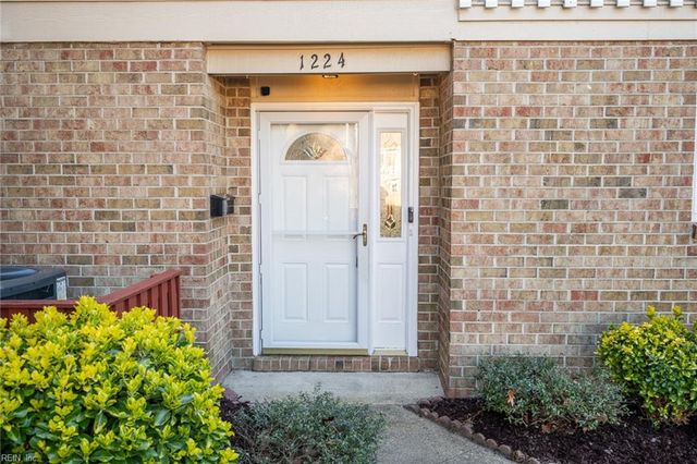 1224 Glyndon DR, Virginia Beach, VA 23464