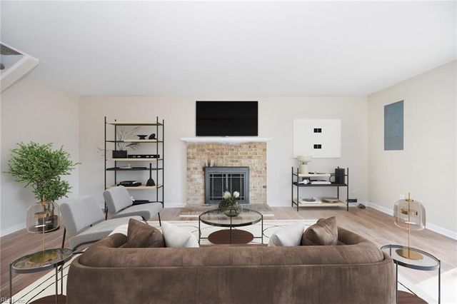 1224 Glyndon DR, Virginia Beach, VA 23464