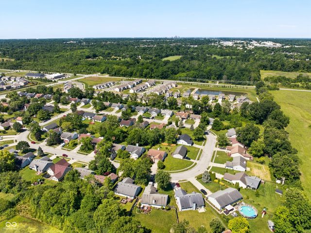 8822 Rockwood Lane, Indianapolis, IN 46259