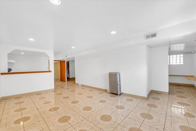 4314 N Menard Avenue, Chicago, IL 60634