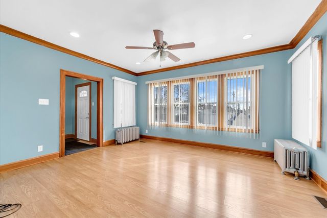 4314 N Menard Avenue, Chicago, IL 60634