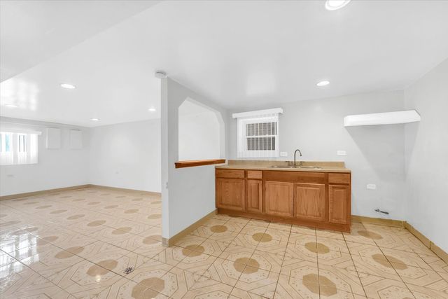 4314 N Menard Avenue, Chicago, IL 60634