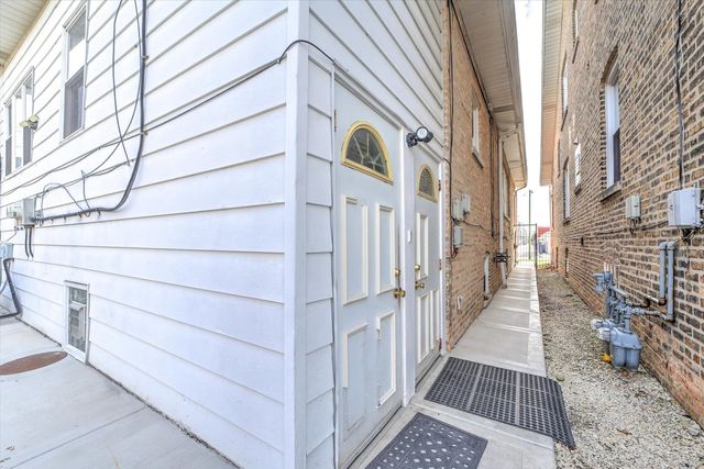 4314 N Menard Avenue, Chicago, IL 60634