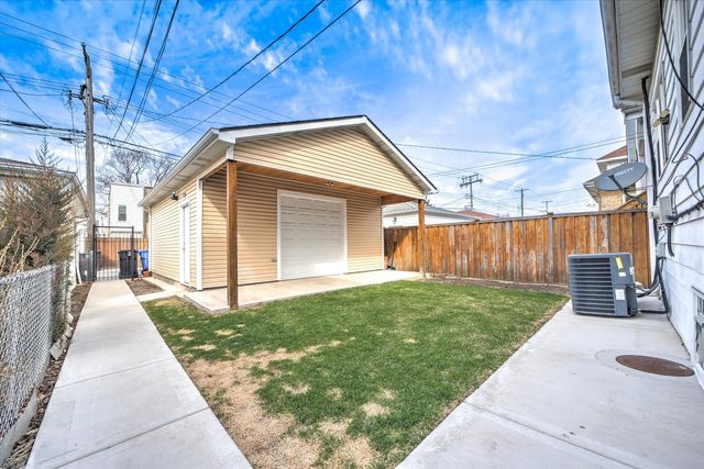 4314 N Menard Avenue, Chicago, IL 60634