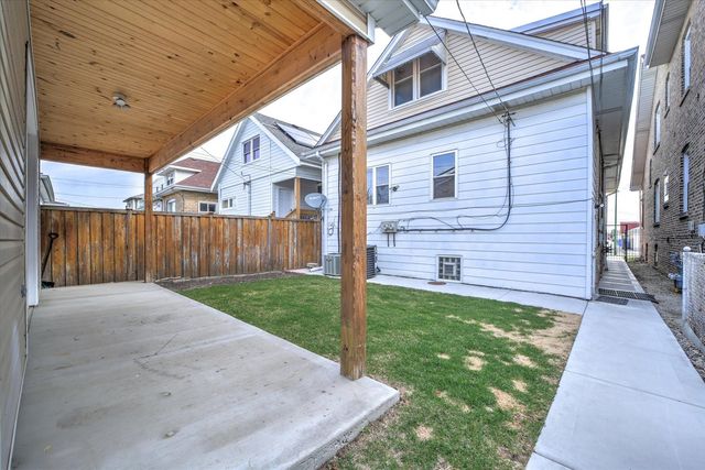 4314 N Menard Avenue, Chicago, IL 60634