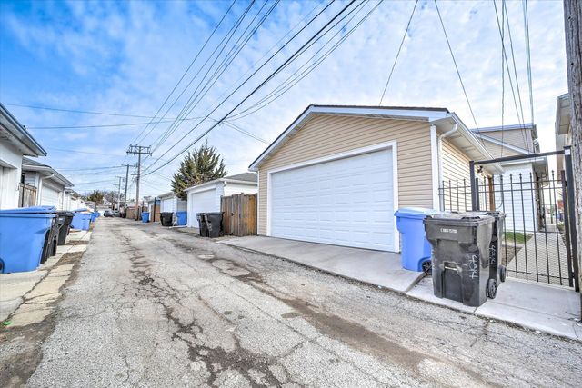 4314 N Menard Avenue, Chicago, IL 60634