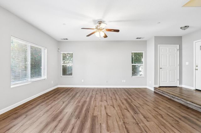 3870 Pine St, Rocklin, CA 95677