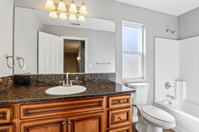 3870 Pine St, Rocklin, CA 95677