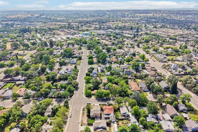 3870 Pine St, Rocklin, CA 95677