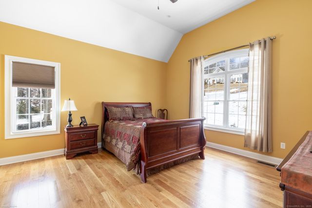 77 Northgate Road, Woodbury, CT 06798