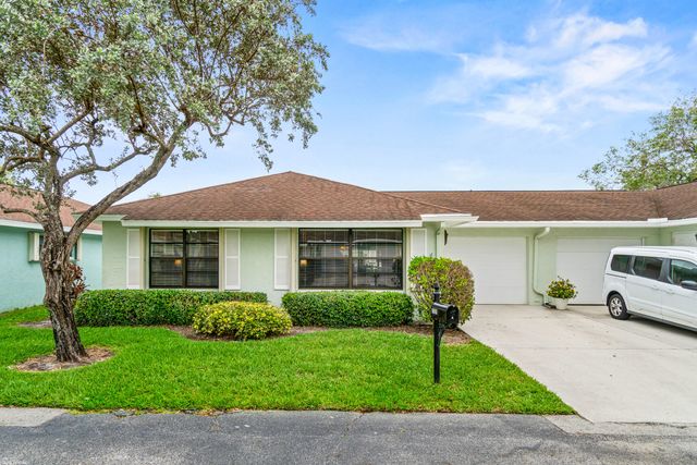 9860 Loquat Tree Run A, Boynton Beach, FL 33436