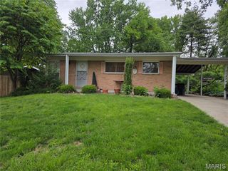 1125 Apache Drive, Florissant, MO 63033