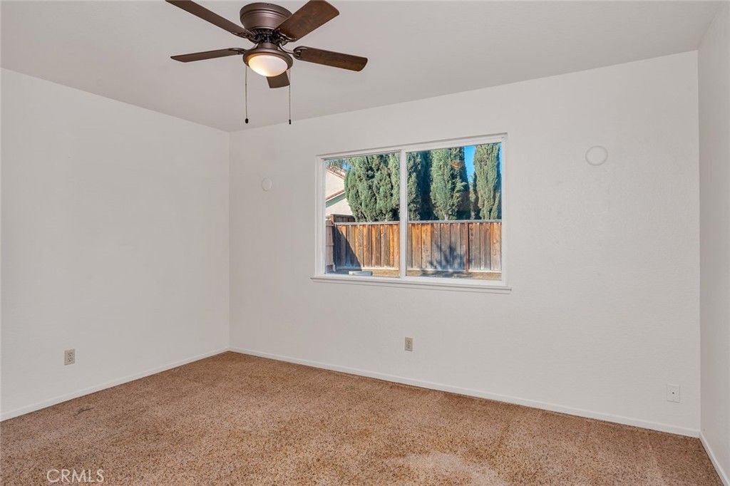 Image 21 of property listing at 1828 College Greens, Los Banos, CA 93635
