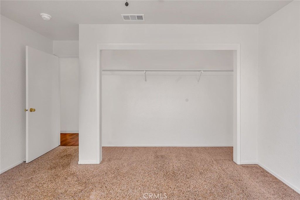 Image 22 of property listing at 1828 College Greens, Los Banos, CA 93635