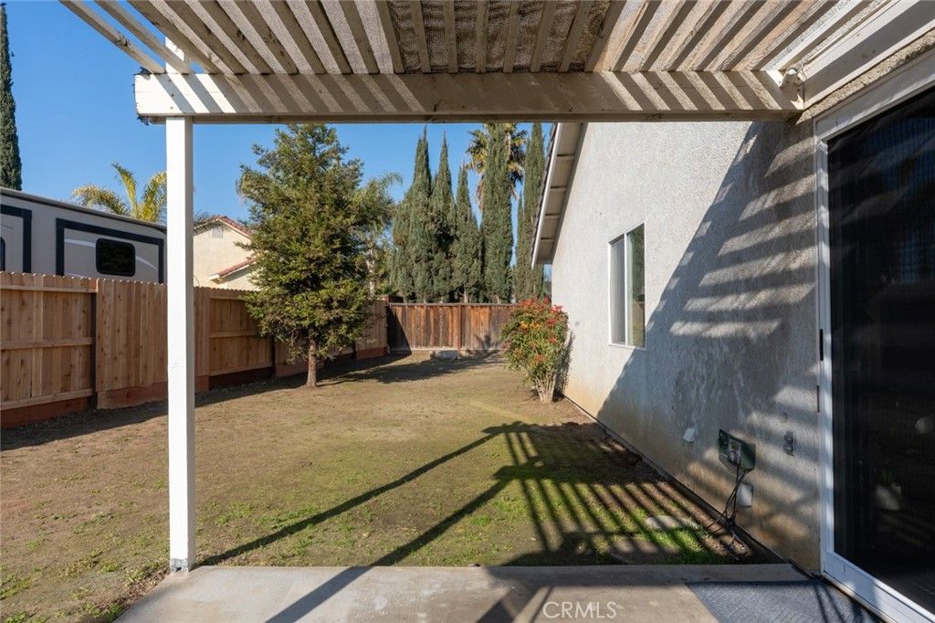 Image 33 of property listing at 1828 College Greens, Los Banos, CA 93635