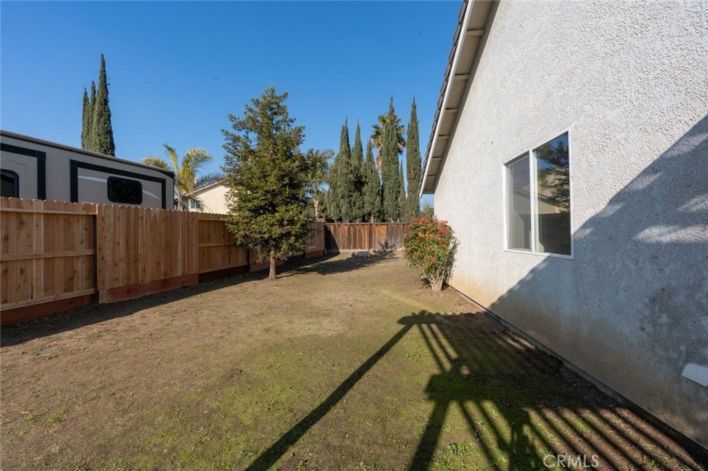 Image 35 of property listing at 1828 College Greens, Los Banos, CA 93635