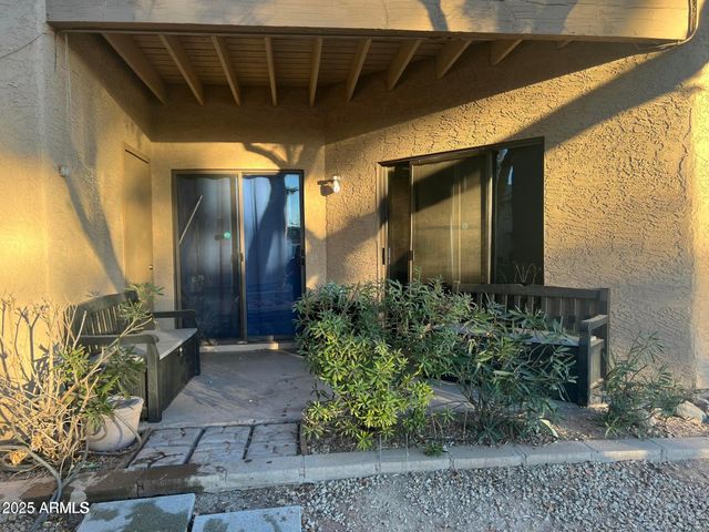 1287 N ALMA SCHOOL Road 113, Chandler, AZ 85224