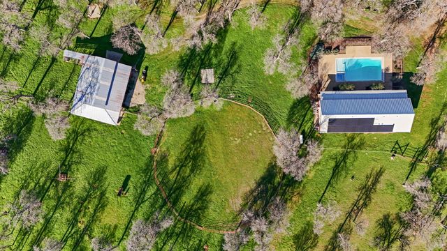 18585 & 18587 Alice Court, Cottonwood, CA 96022