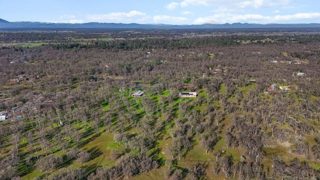 18585 & 18587 Alice Court, Cottonwood, CA 96022