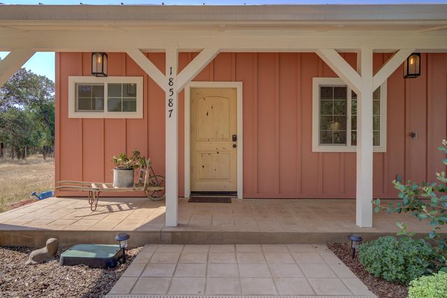 18585 & 18587 Alice Court, Cottonwood, CA 96022