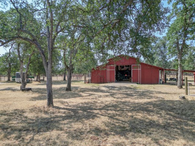 18585 & 18587 Alice Court, Cottonwood, CA 96022