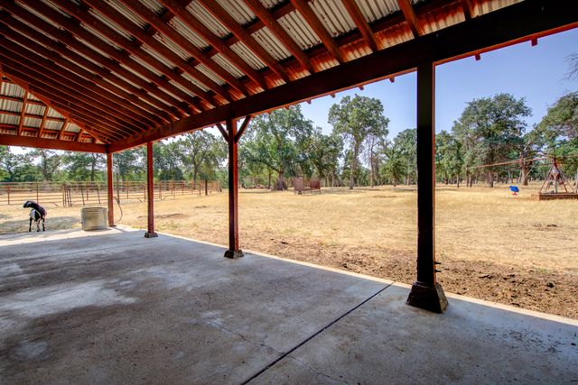 18585 & 18587 Alice Court, Cottonwood, CA 96022