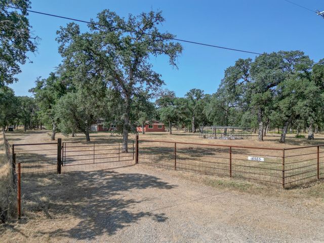 18585 & 18587 Alice Court, Cottonwood, CA 96022