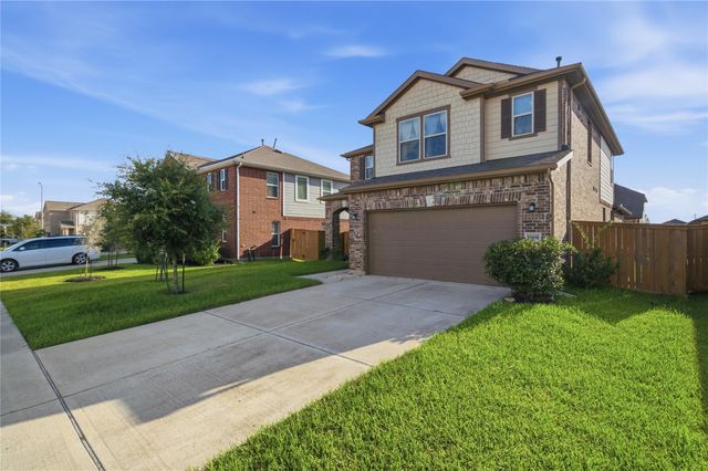 10318 Mount Winchell Drive, Iowa Colony, TX 77583