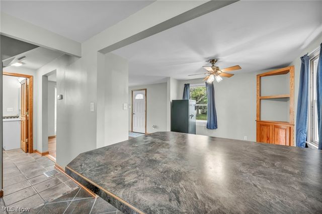 228 Sanford Street, Ravenna, OH 44266