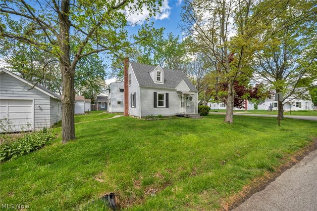 228 Sanford Street, Ravenna, OH 44266
