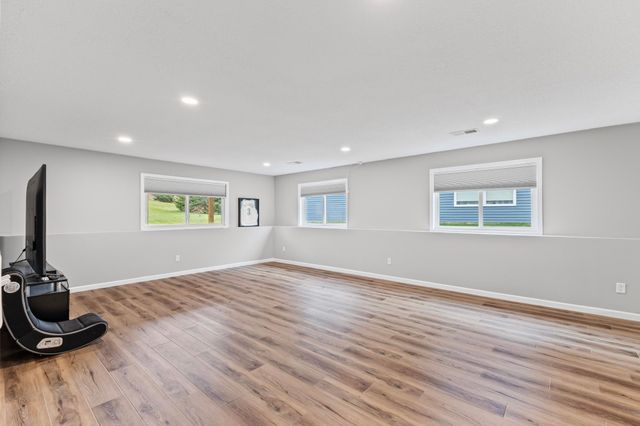 2002 Buffalo Run Road, Buffalo, MN 55313