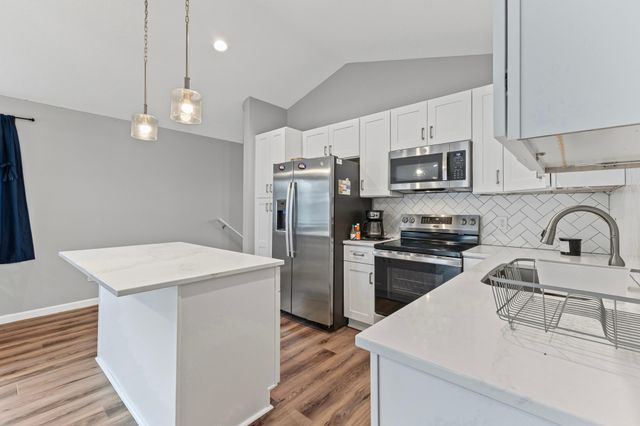 2002 Buffalo Run Road, Buffalo, MN 55313