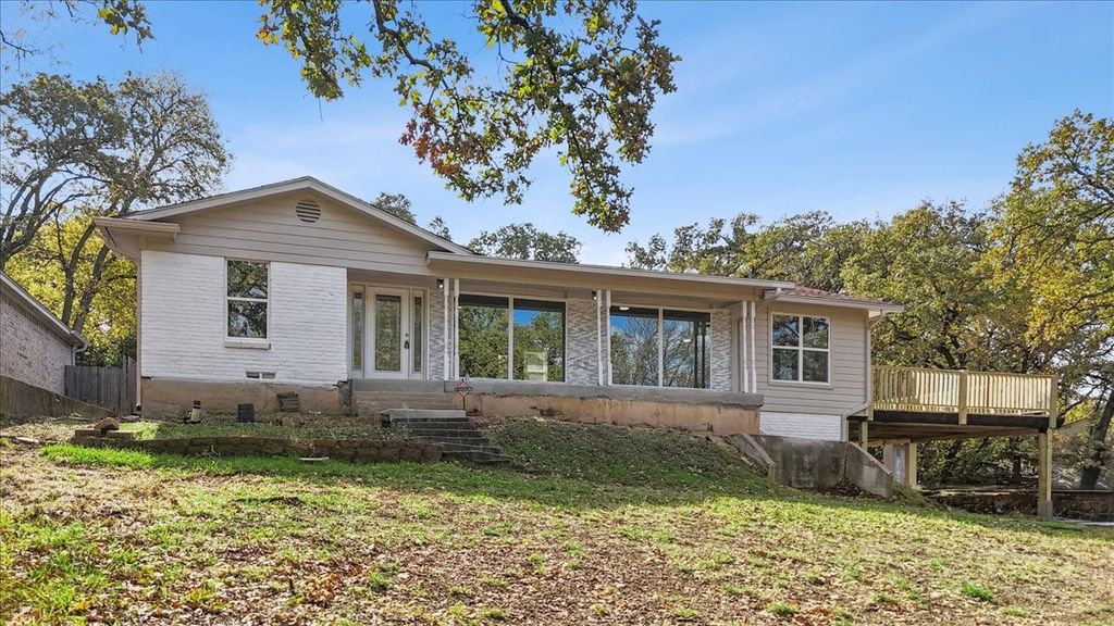 5806 mountainwood, Arlington, TX 76016