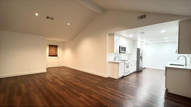 11126 Hanning Lane, Houston, TX 77041