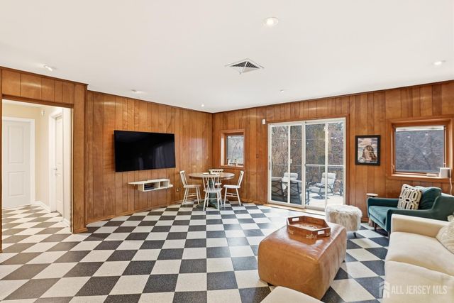 477 Lincoln Avenue, Highland Park, NJ 08904