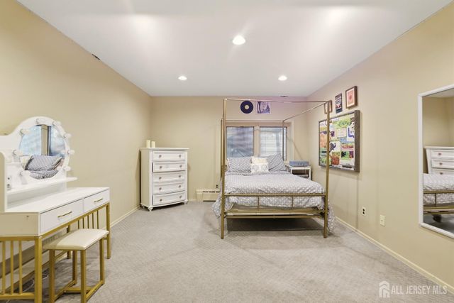 477 Lincoln Avenue, Highland Park, NJ 08904