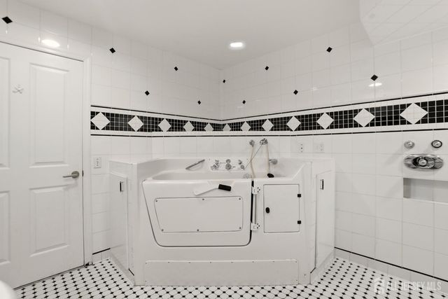 477 Lincoln Avenue, Highland Park, NJ 08904