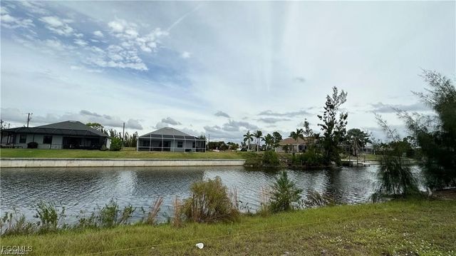 1203 Gleason PKWY, Cape Coral, FL 33914