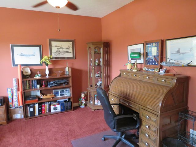 945 Farmington Lane, Delaware, OH 43015
