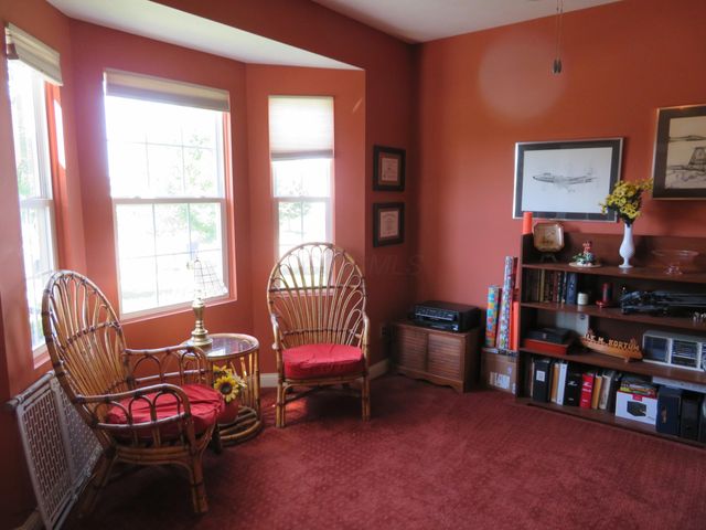 945 Farmington Lane, Delaware, OH 43015