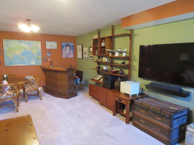 945 Farmington Lane, Delaware, OH 43015