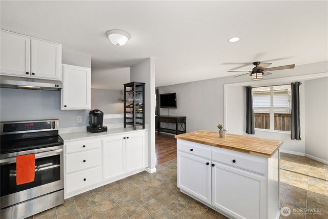 1105 Boatman Avenue NW, Orting, WA 98360