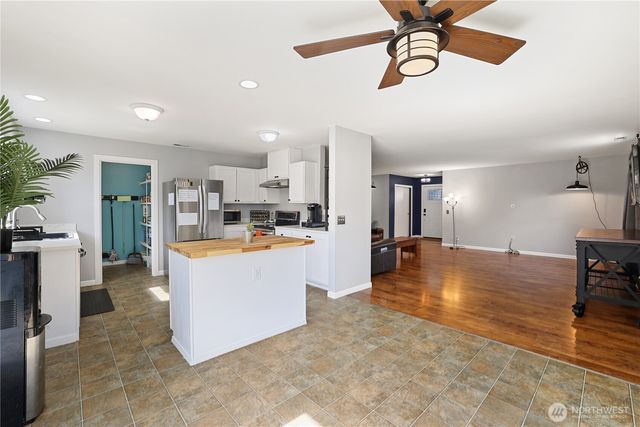 1105 Boatman Avenue NW, Orting, WA 98360